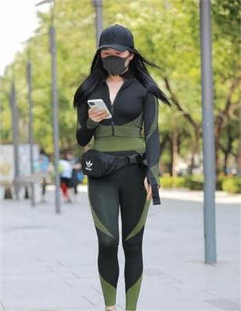征服美丽官太太小说