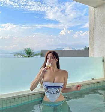 彩虹市场app视频