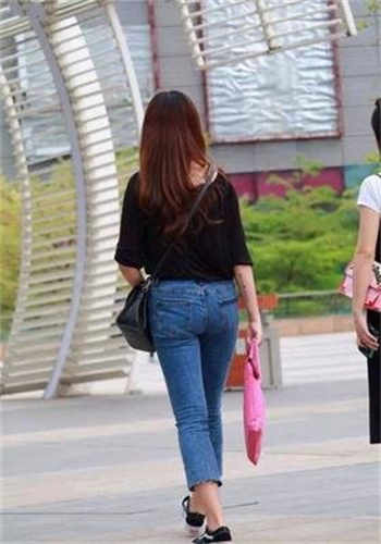 点击fc2视频最新域名