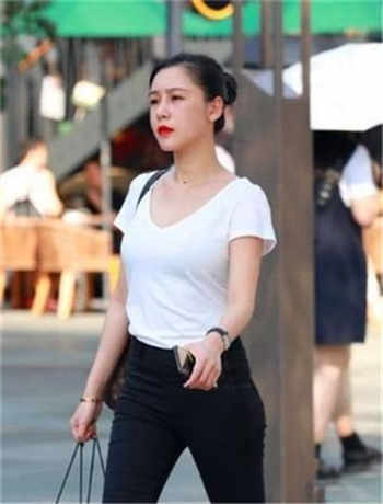 钢铁是怎样炼成的名句