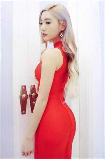 小妖精美化qq名片互赞软件
