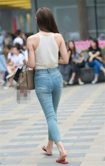 甜甜和润之三兄弟及笄