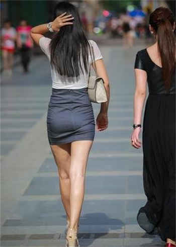 10岁女儿帮爸爸生宝宝