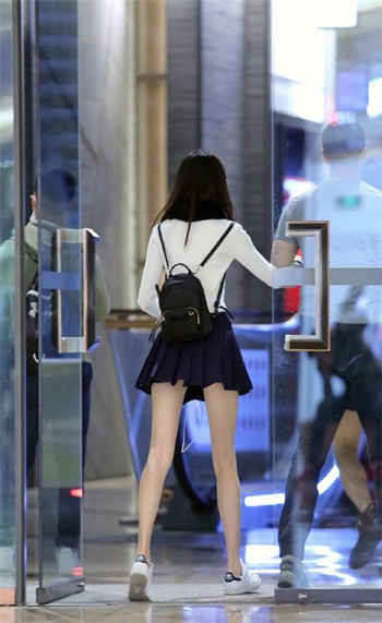 少帅夫人又怀孕了