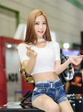 解开美女胸襟游戏