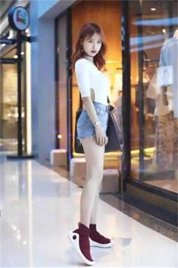妻子去偿还债务木鱼