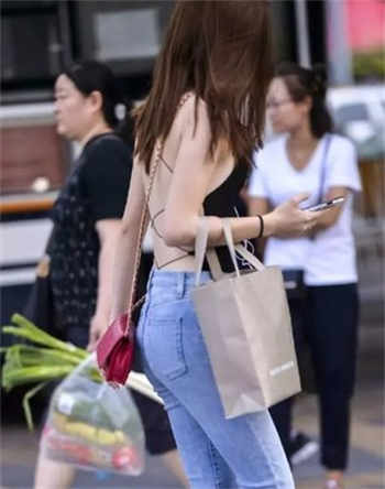 免费申请网站com域名