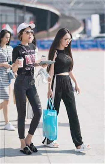 小妇人的插曲叫什么