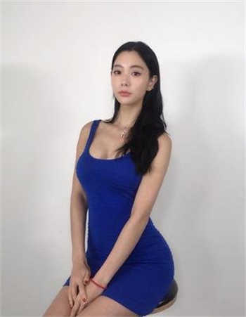 《和朋友换娶妻3》中文